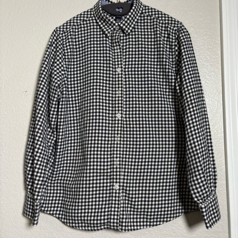 Lands’ End Gingham Checked Black and White Button Up Flannel Shirt. Very Soft.